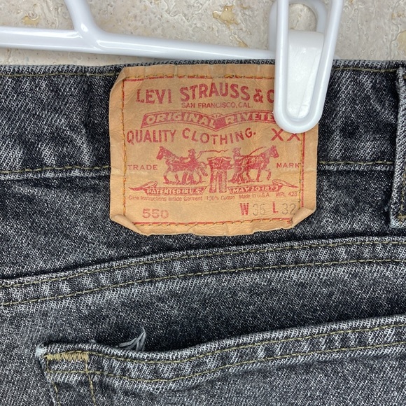 Vintage 550 Levi’s Shorts - Picture 5 of 8